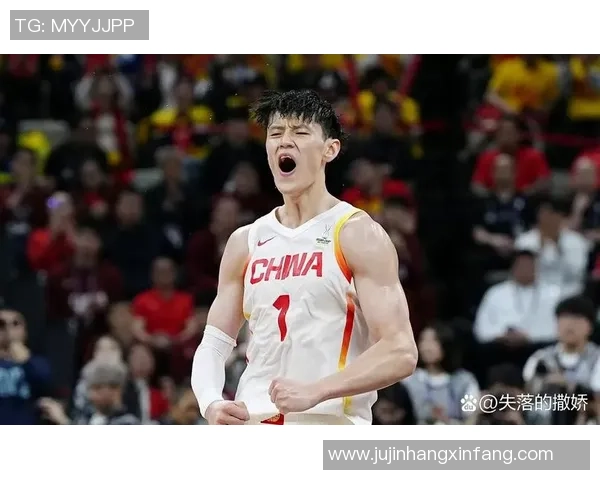 曾凡博的篮球之路：从青涩少年到赛场明星的成长故事